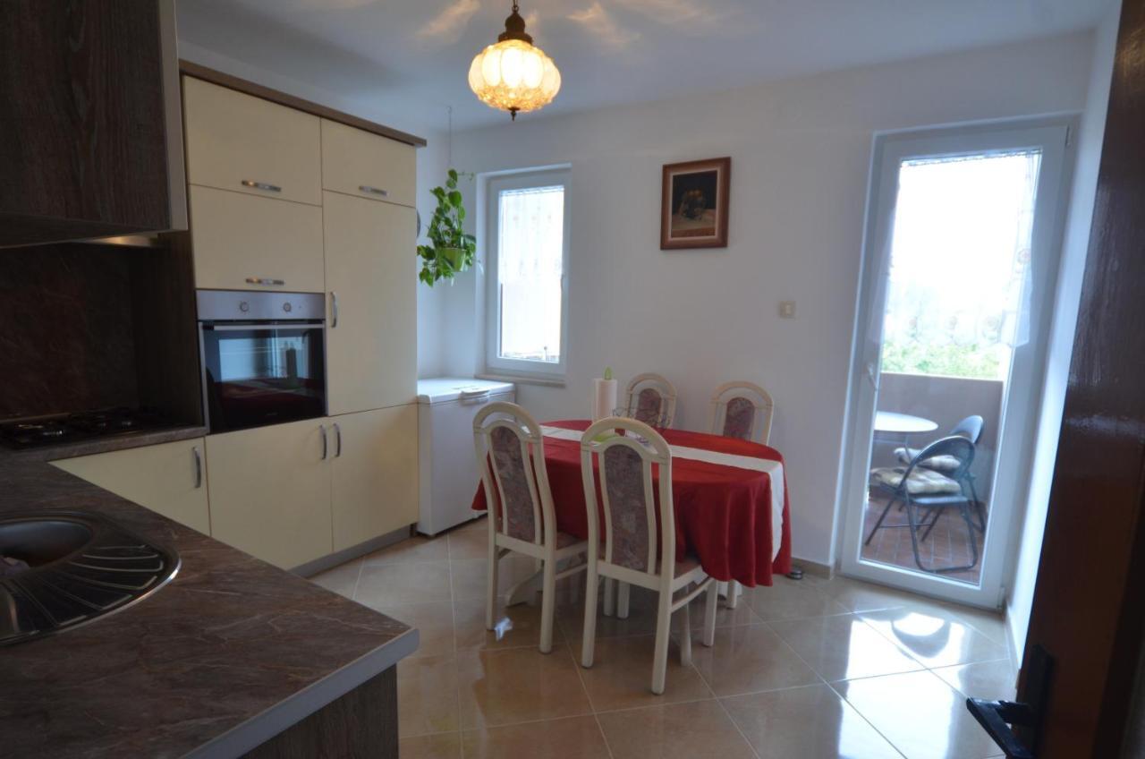 Condominium Apartment Rovigno Esterno foto